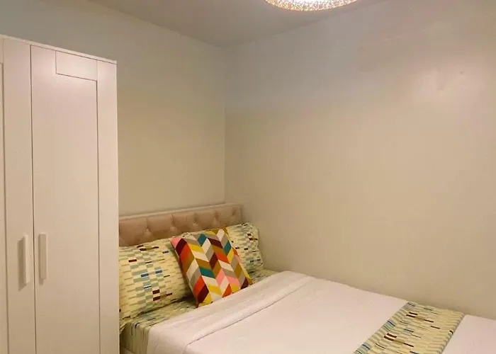 Smdc Shore 3 Moa Arena Near Airport Naia By Chevlex Casa Hotel